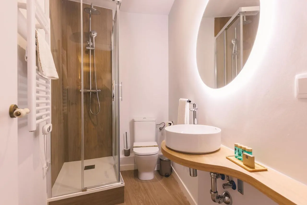 ז'ירונה Bravissimo Marques De Camps, 3-Bedroom Apartment